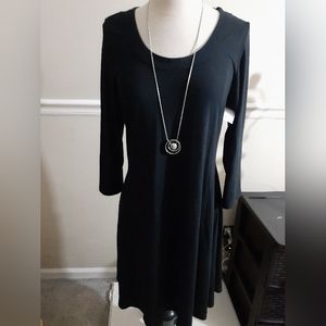 Karen Kane LBD size M